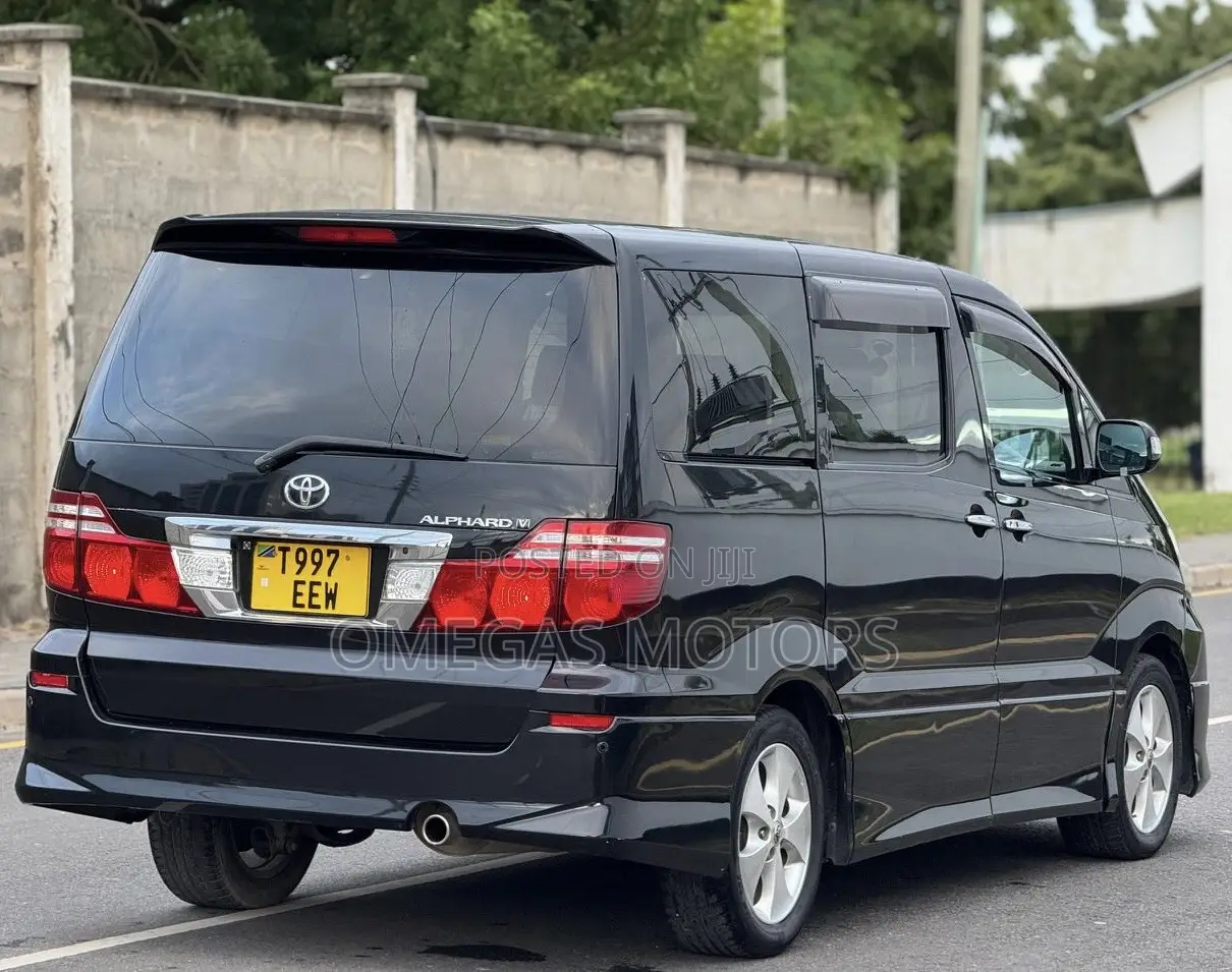 Toyota Alphard 2.4 Petrol FWD 2006 Black