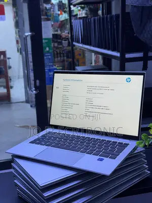 Laptop HP EliteBook x360 1030 G8 32GB Intel Core i7 SSD 512GB