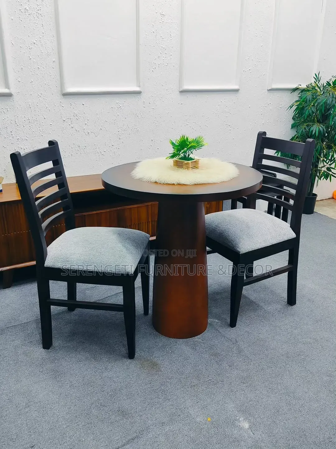 Dining Table Ya Watu Wawili