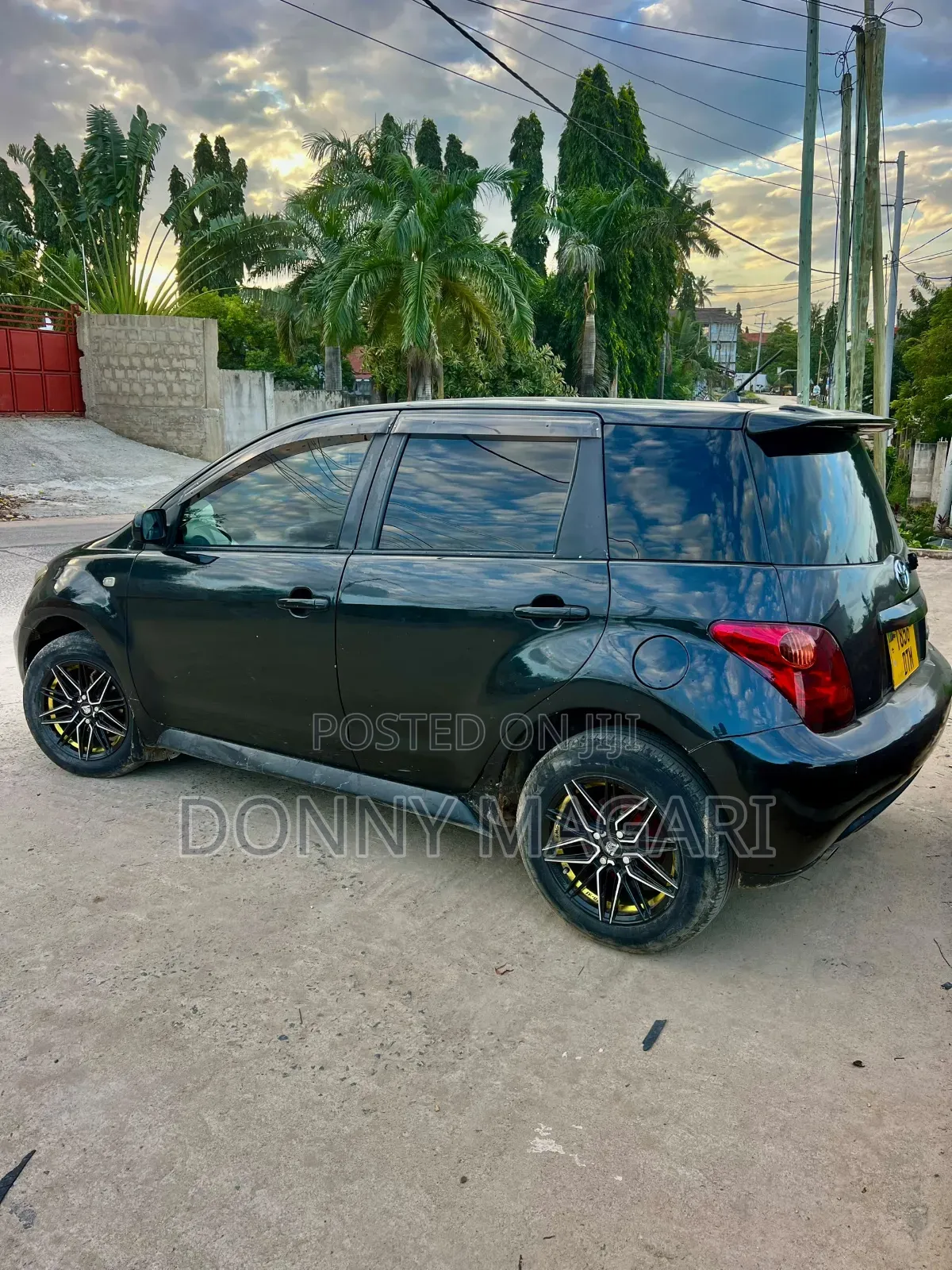 Toyota IST 2004 Black