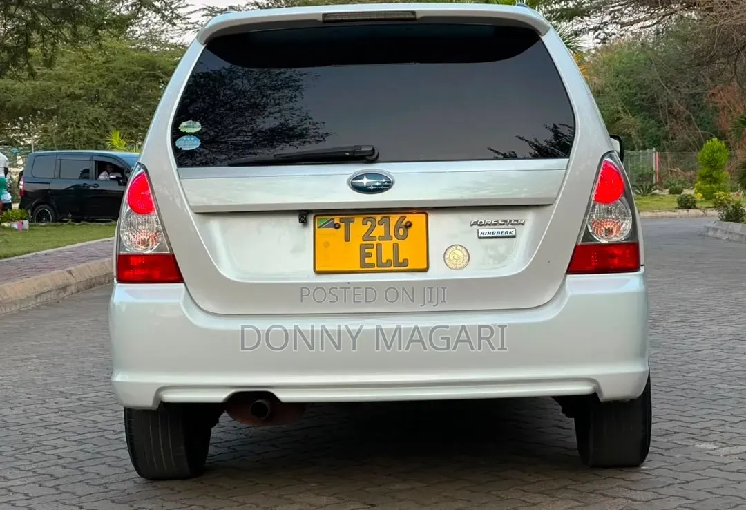 Subaru Forester 2006 White