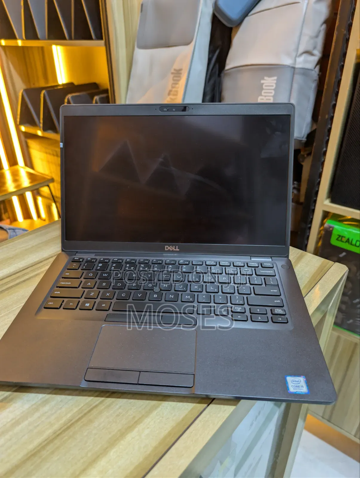Laptop Dell Latitude 5400 8GB Intel Core 5 SSD 256GB
