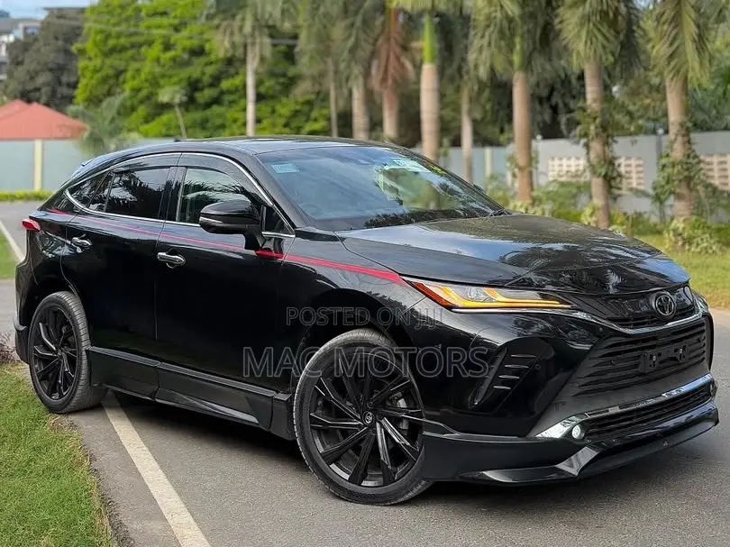 Toyota Harrier 2022 Black