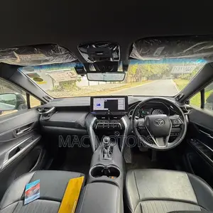 Toyota Harrier 2022 Black