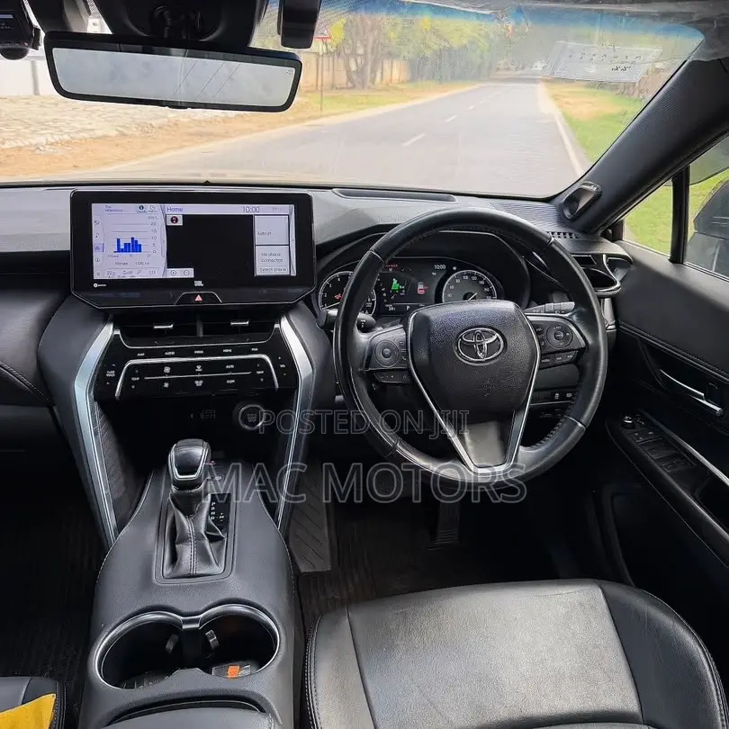 Toyota Harrier 2022 Black