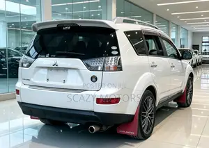 Mitsubishi Outlander 2009 White