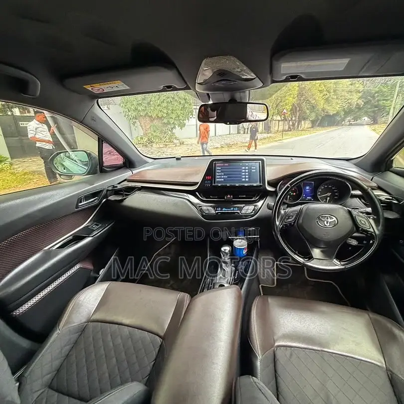 Toyota C-HR 2018 Black