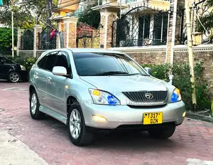 Toyota Harrier 2006 Silver