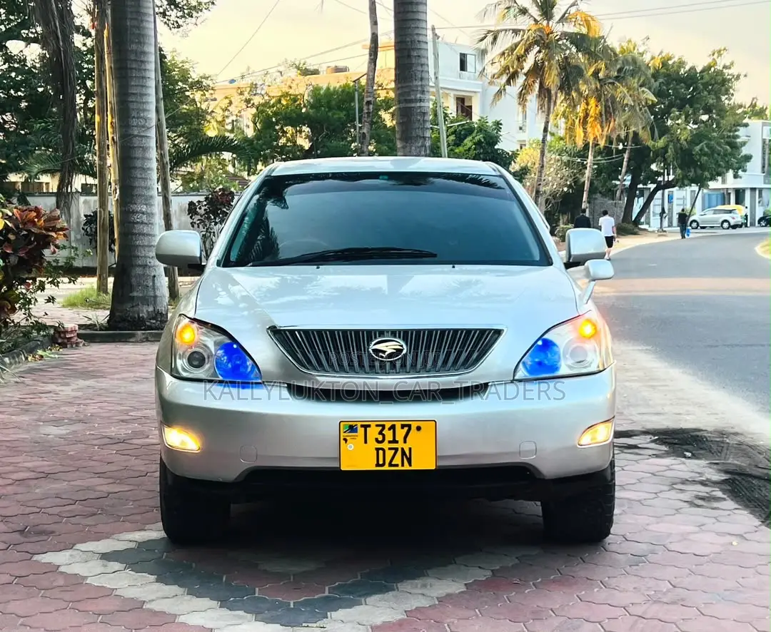 Toyota Harrier 2006 Silver