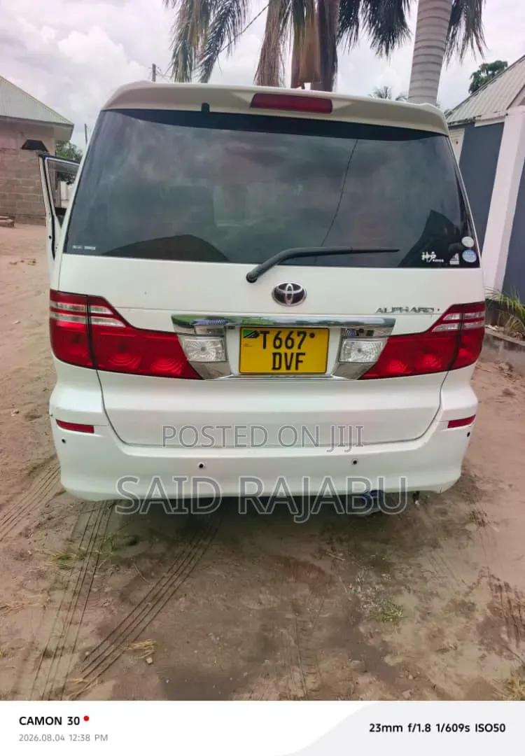 Toyota Alphard 2008 White