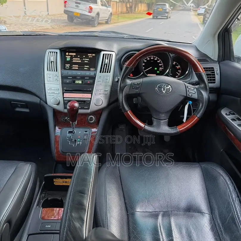 Toyota Harrier 2007 White