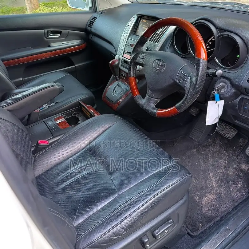 Toyota Harrier 2007 White