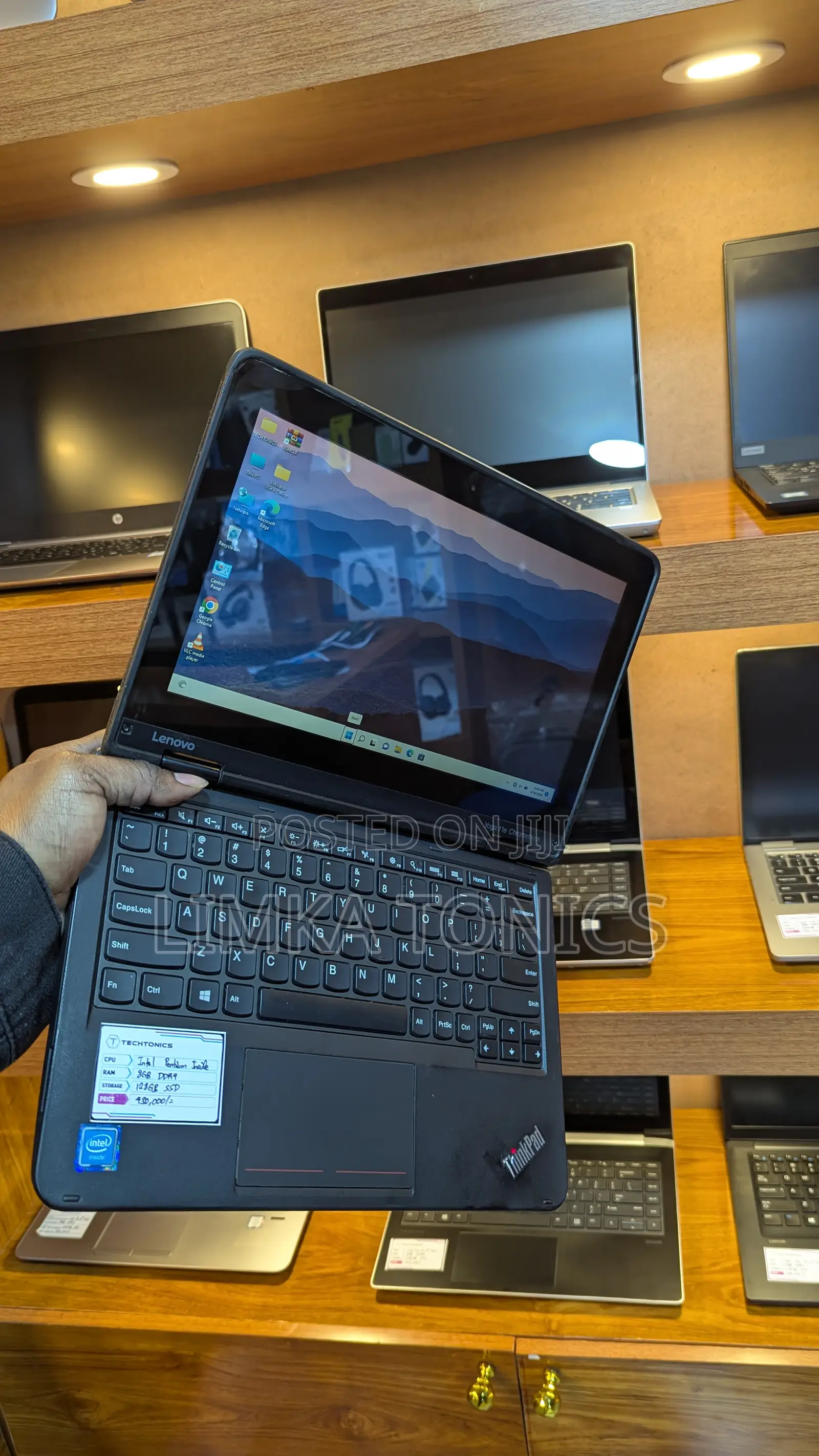 New Laptop Lenovo Yoga 11e 8GB Intel Celeron SSD 128GB