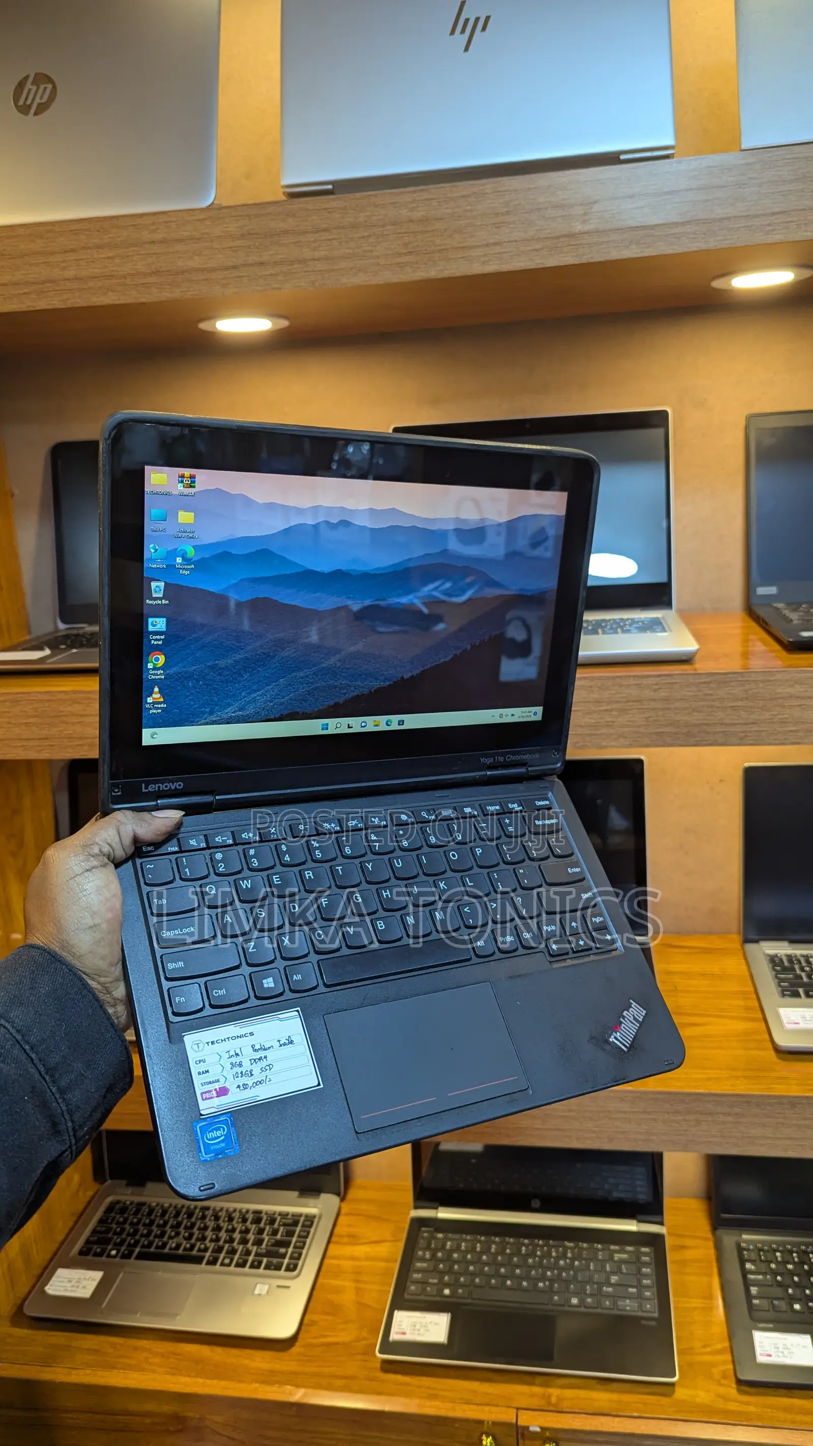 New Laptop Lenovo Yoga 11e 8GB Intel Celeron SSD 128GB