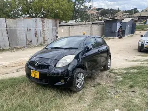Toyota Vitz 2008 Black