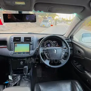 Toyota Crown 2009 Pearl