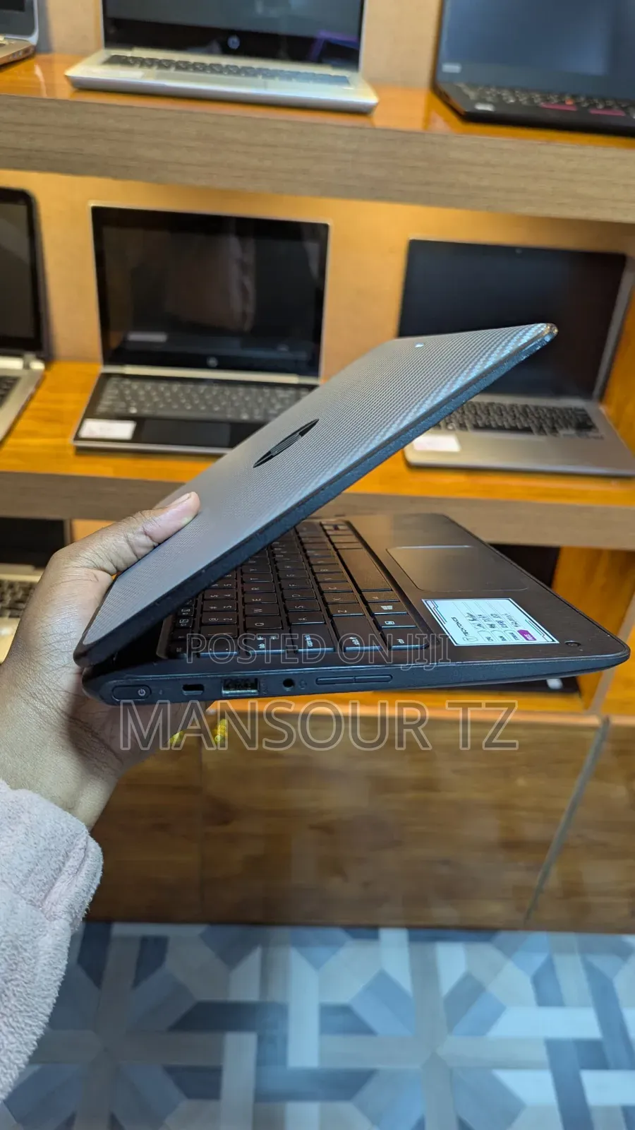 New Laptop HP Probook 11 EE G1 4GB Intel Core i3 SSD 128GB