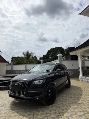 Audi Q7 2011 Black