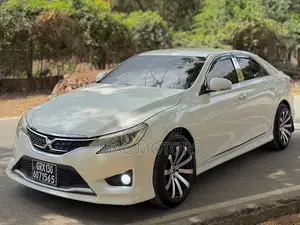 Toyota Mark X 2014 White