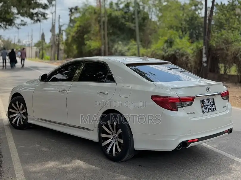 Toyota Mark X 2014 White