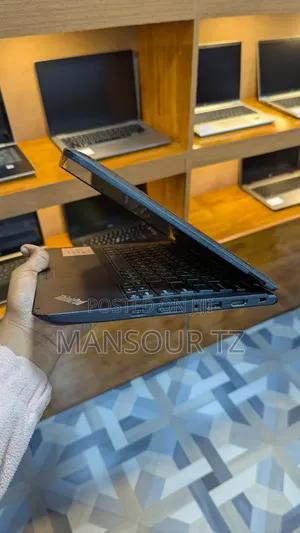 New Laptop Lenovo Yoga 11e 8GB Intel Core i3 SSD 128GB