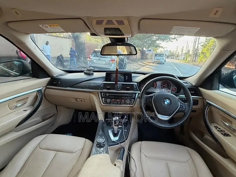 BMW G-Series 2014 Blue