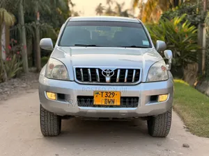 Toyota Land Cruiser Prado 2005 Silver