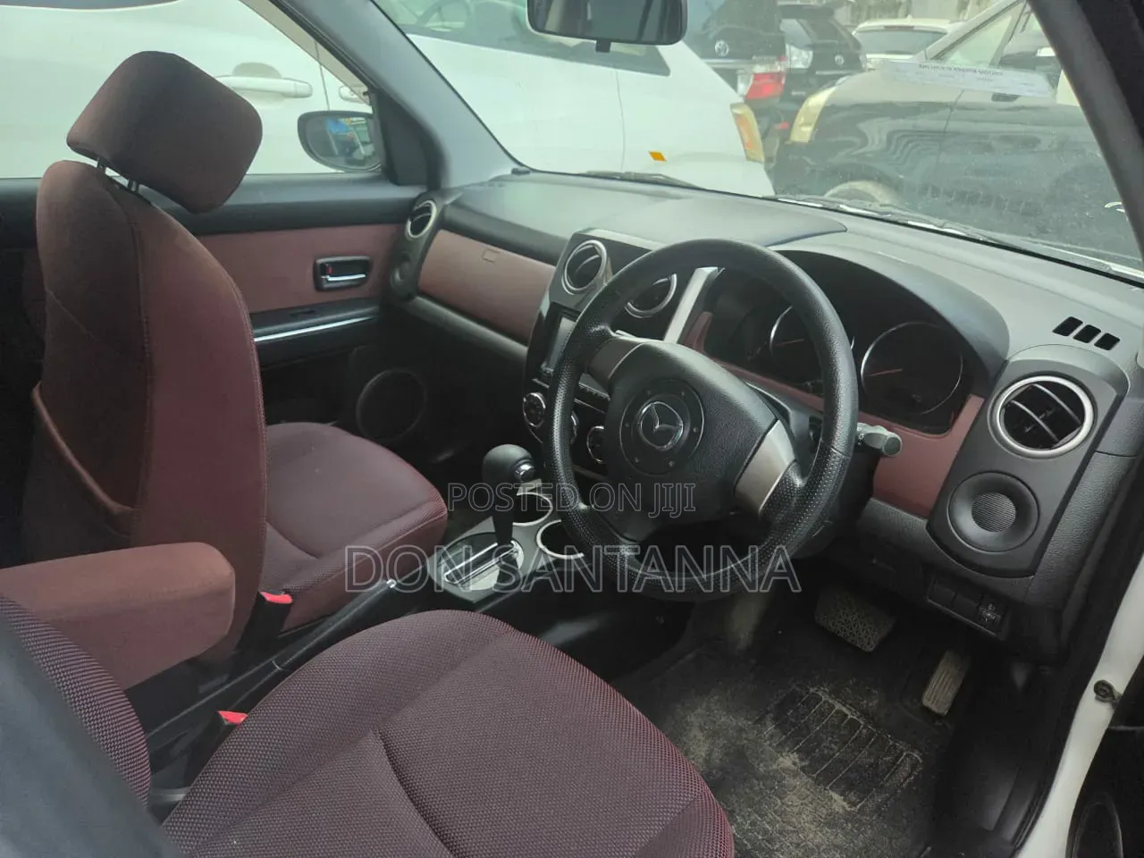 Mazda Verisa 2010 White
