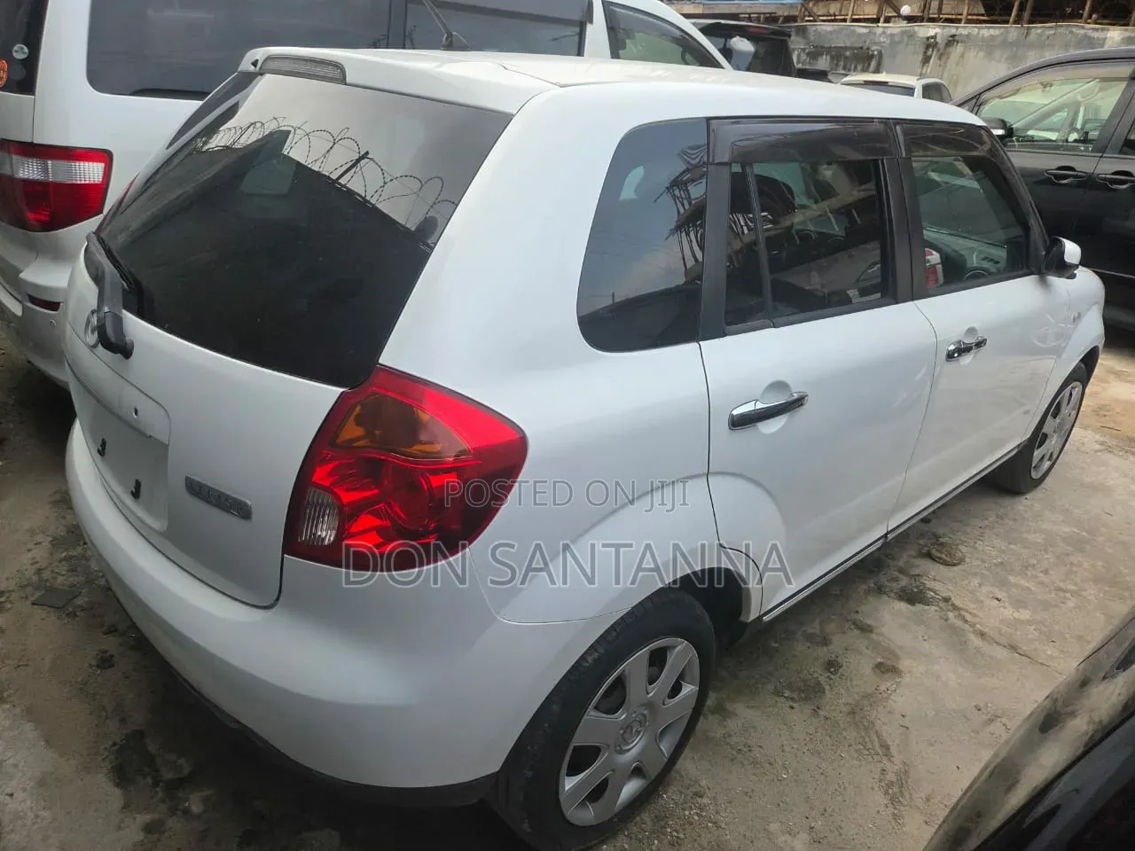 Mazda Verisa 2010 White