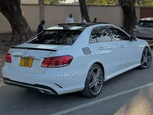 Mercedes-Benz E250 2013 White