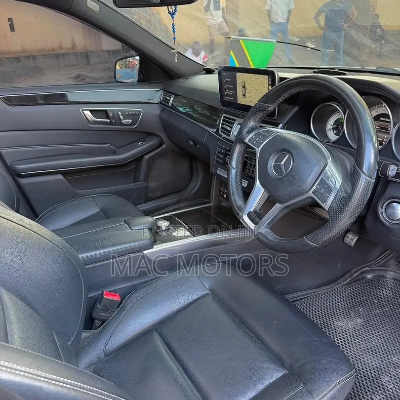 Mercedes-Benz E250 2013 White
