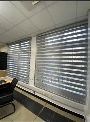 Office Pazia Ya Kisasa