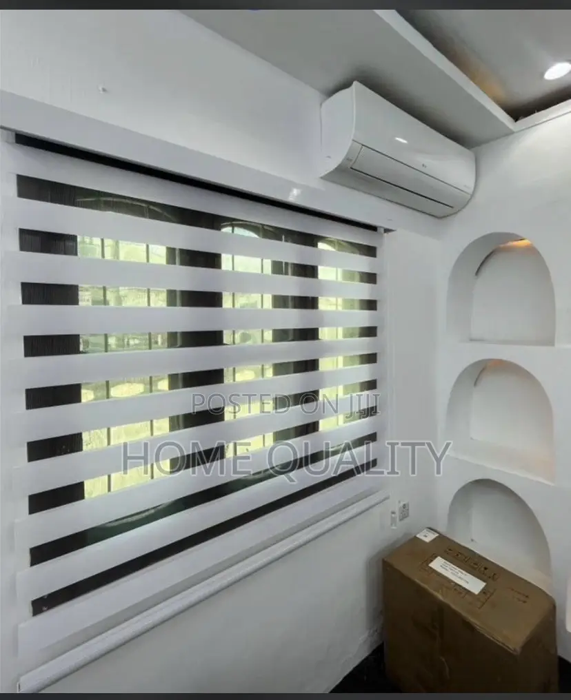 Office Pazia Ya Kisasa