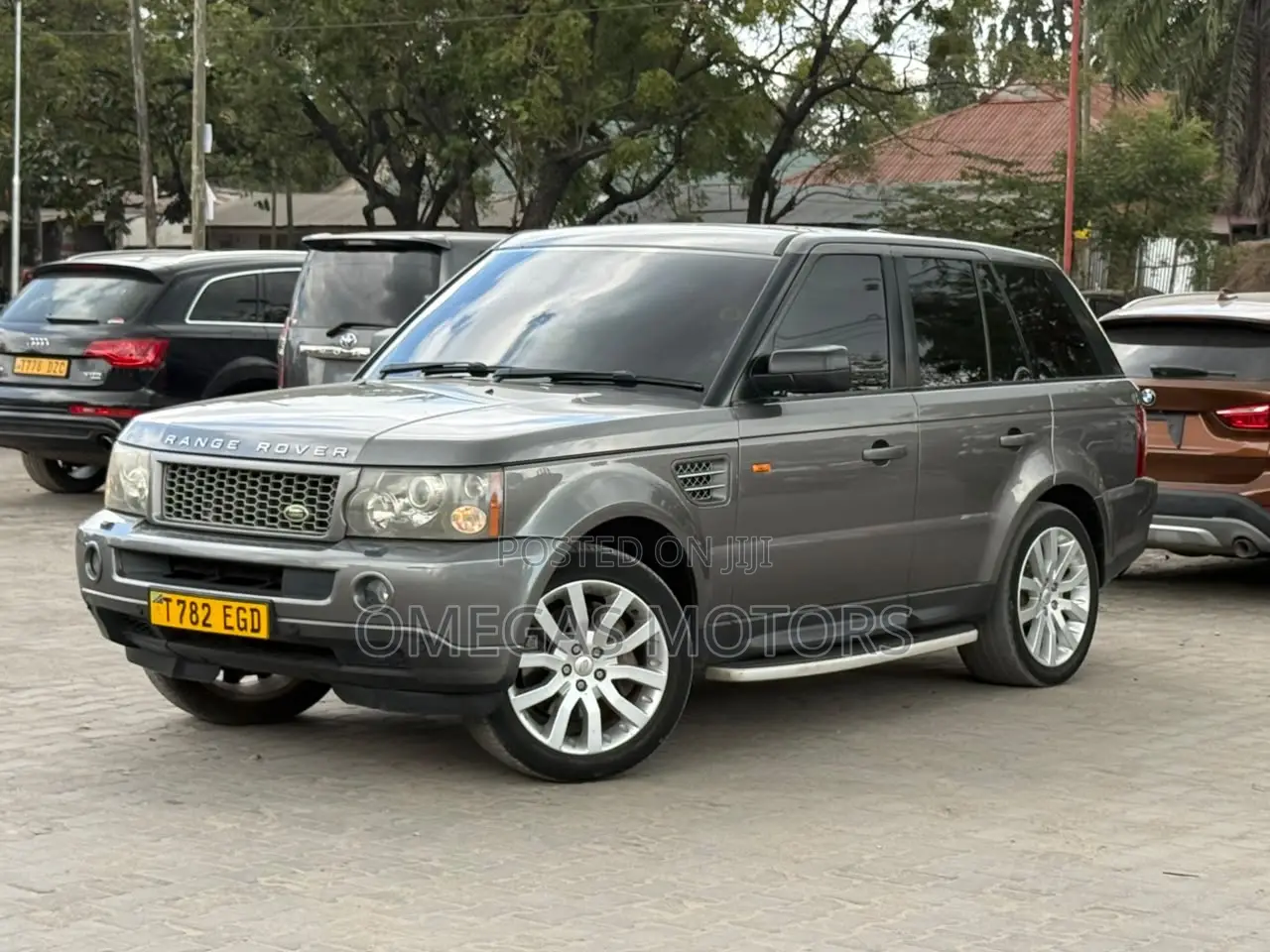 Land Rover Range Rover Sport HSE 4x4 (4.4L 8cyl 6A) 2007 Gray