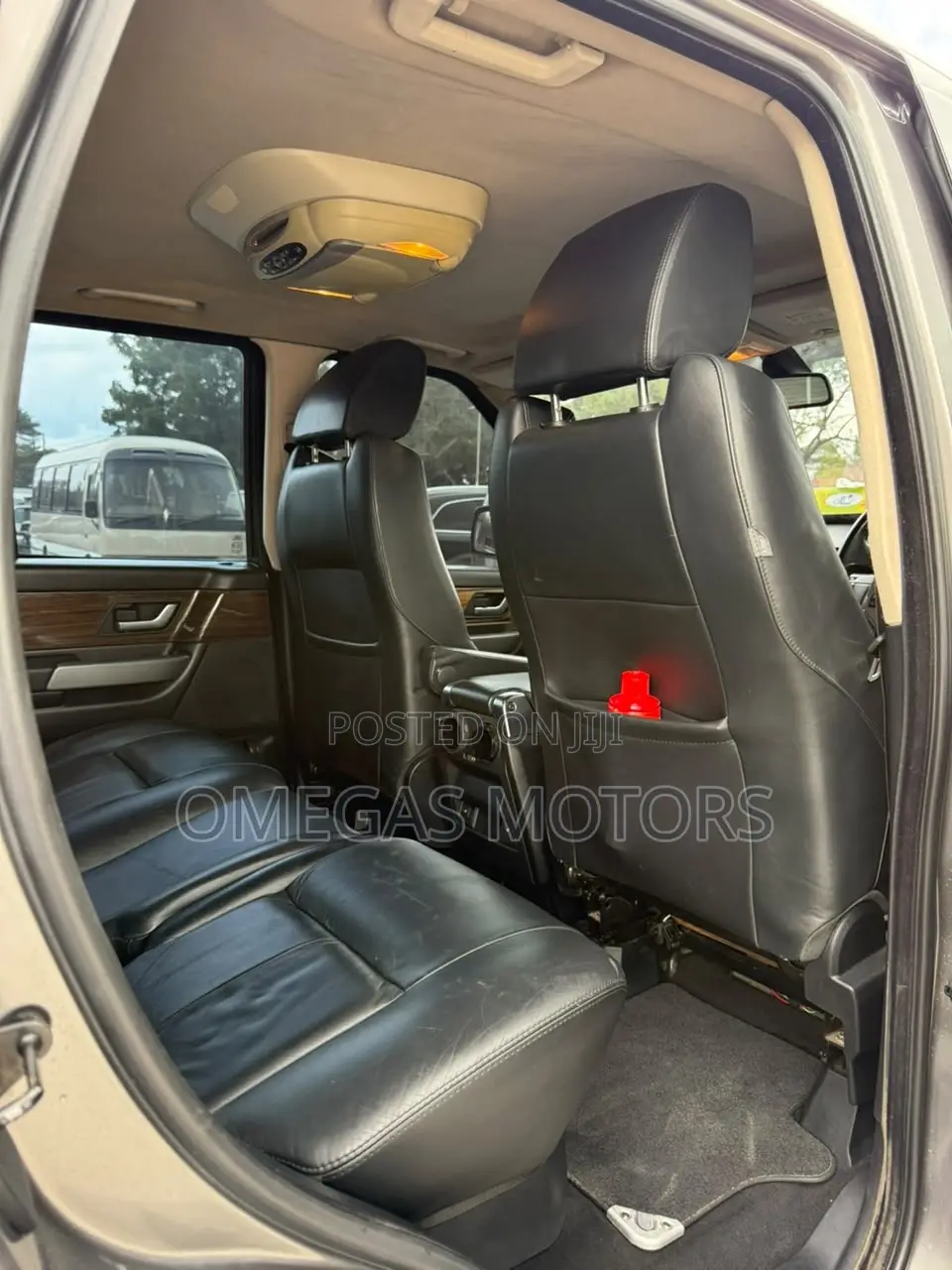 Land Rover Range Rover Sport HSE 4x4 (4.4L 8cyl 6A) 2007 Gray