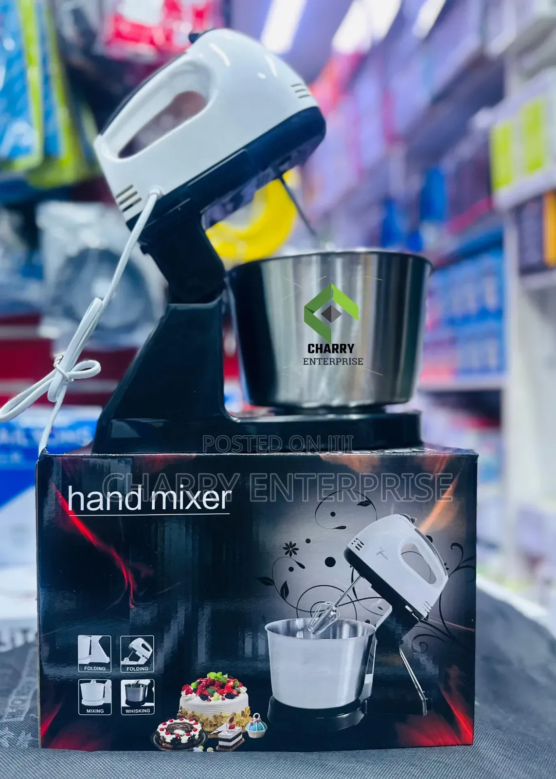 7-Speed Electric Stand Mixer With a 2-Liter Stainless Steel Bowl.