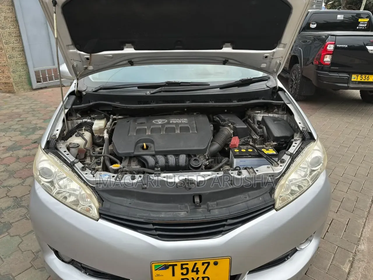 Toyota Wish 2010 Silver