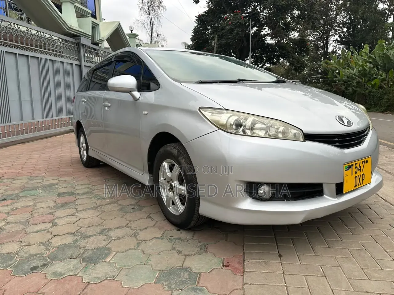 Toyota Wish 2010 Silver