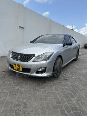Toyota Crown 2008 White