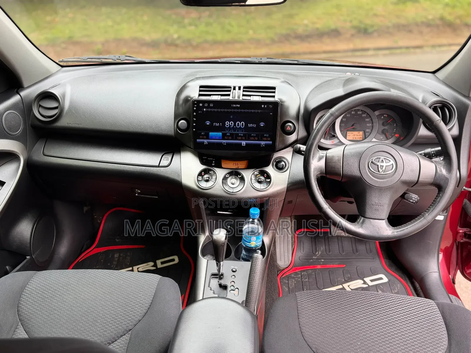 Toyota RAV4 2011 Red
