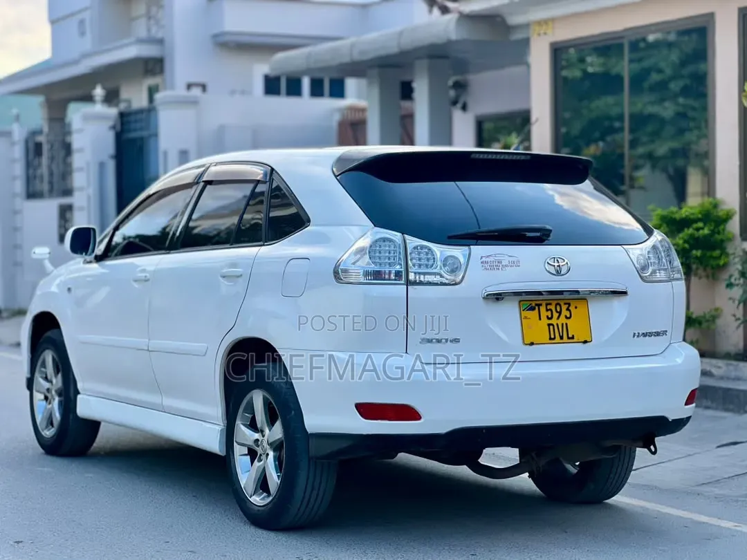 Toyota Harrier 2005 Pearl