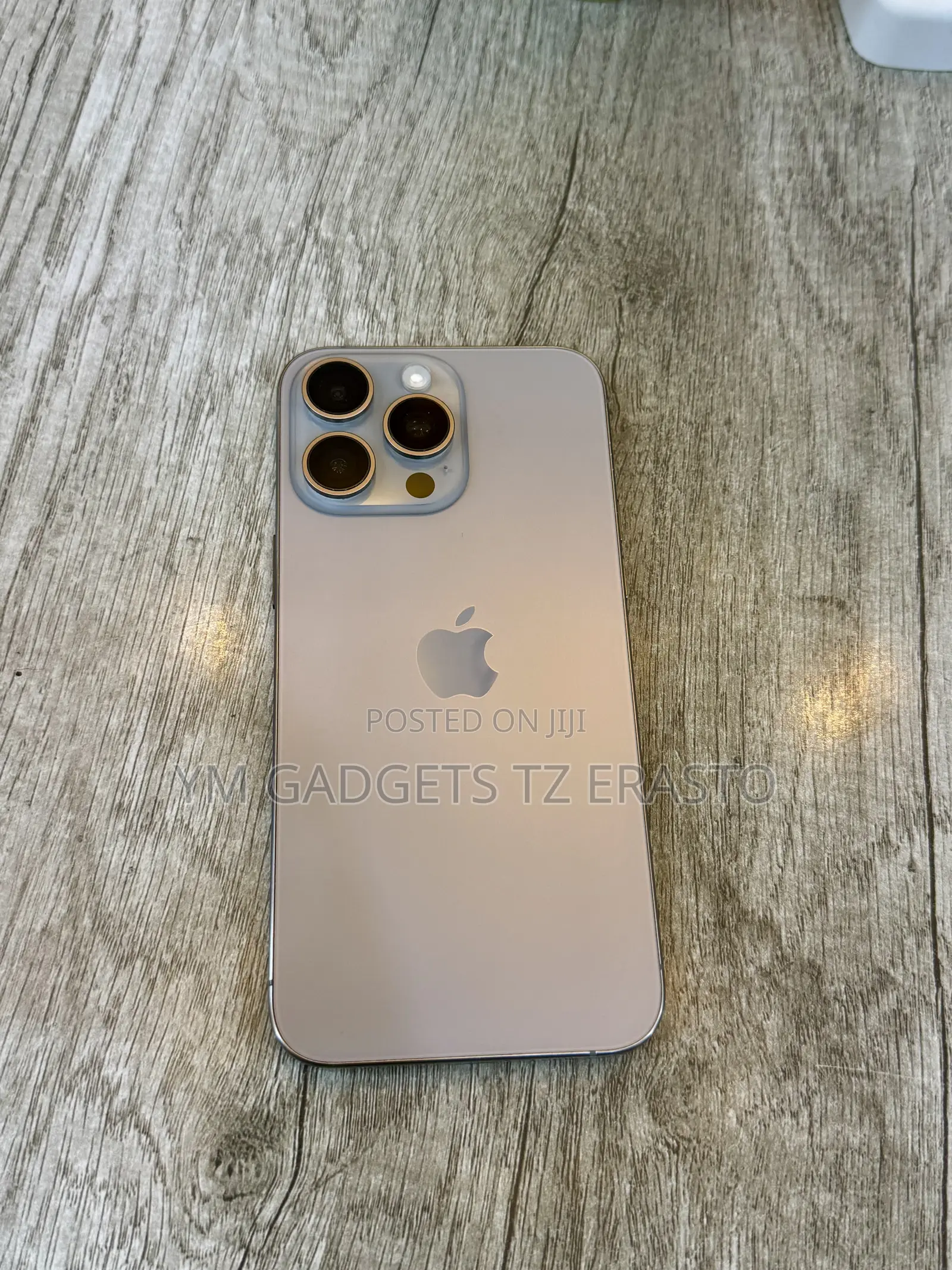 Apple iPhone 15 Pro Max 256 GB