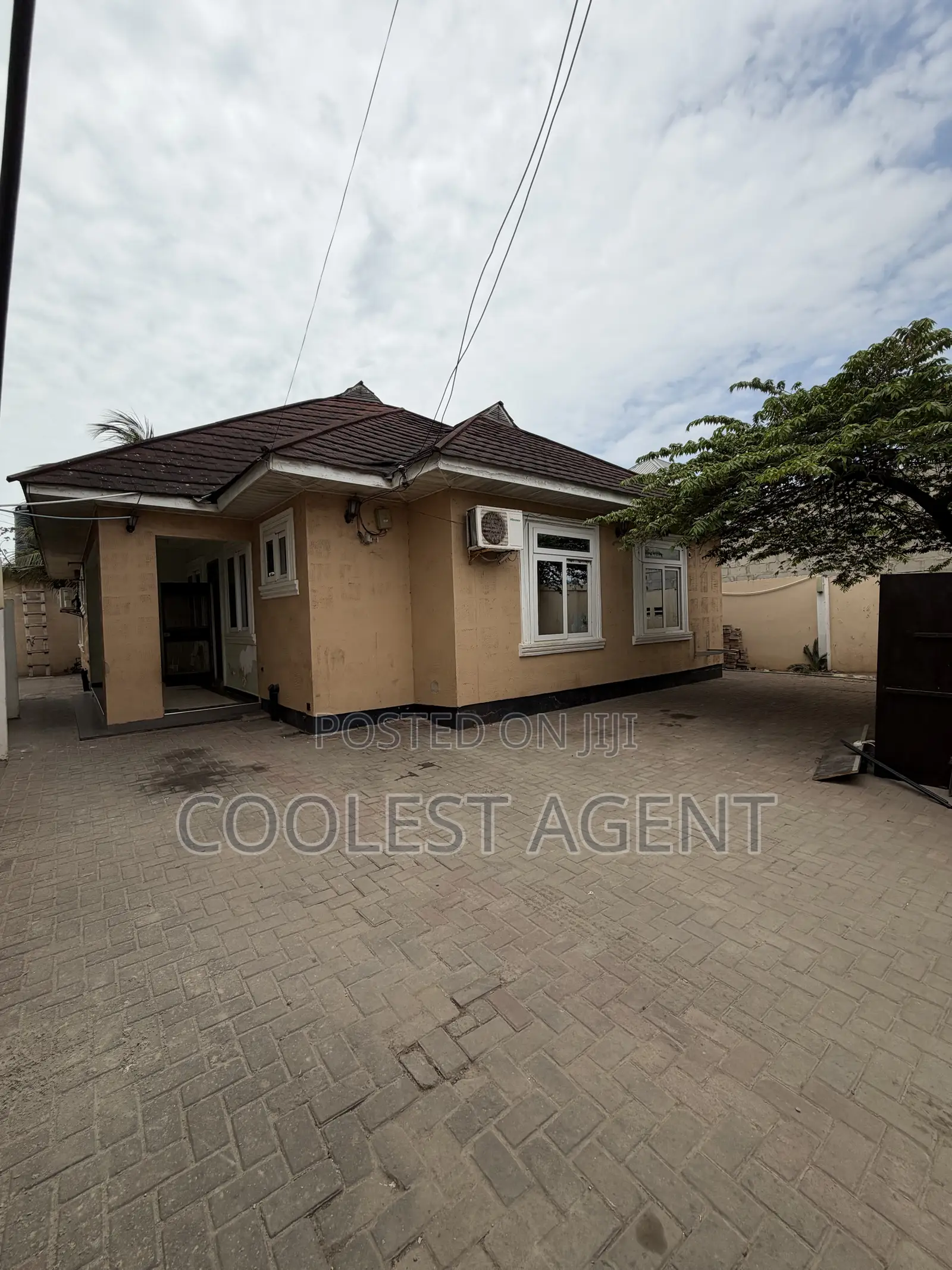 3bdrm House in Coolest Estate, Kinondoni for rent