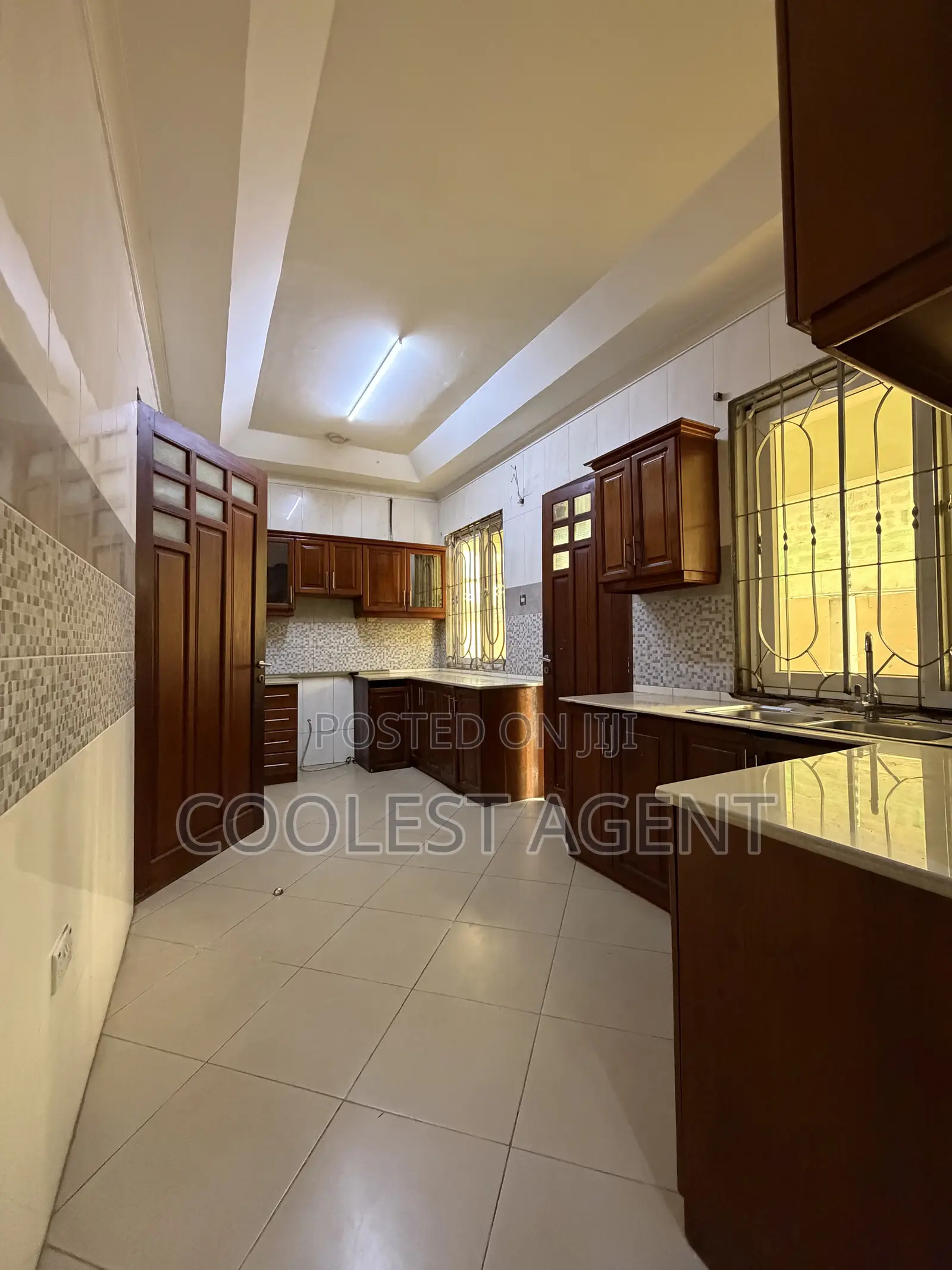 3bdrm House in Coolest Estate, Kinondoni for rent