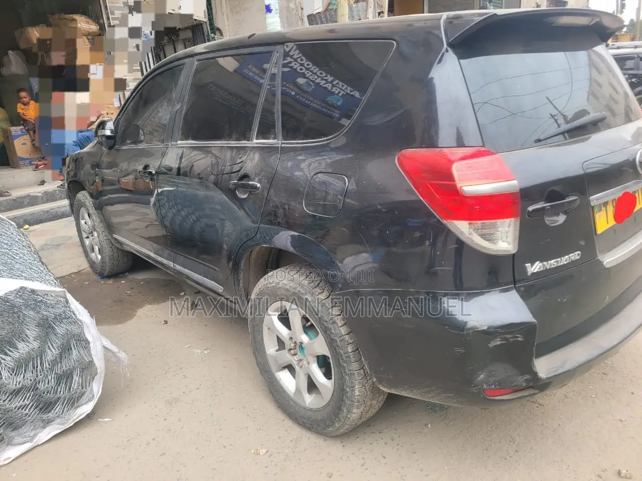 Toyota Vanguard 2011 Black