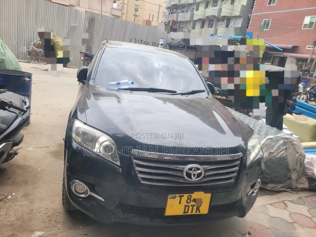 Toyota Vanguard 2011 Black