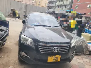 Toyota Vanguard 2011 Black