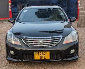 Toyota Crown 2009 Black