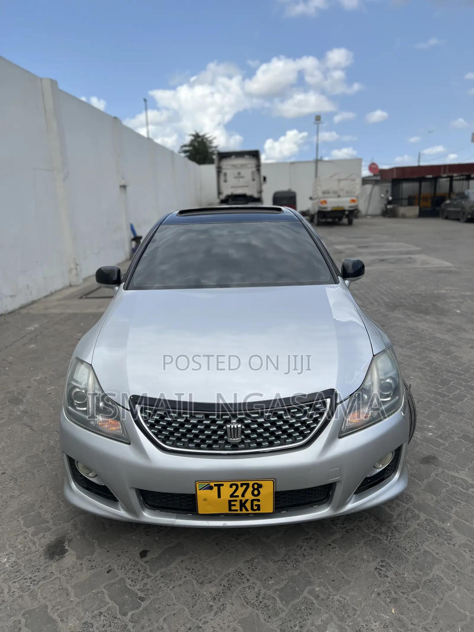 Toyota Crown 2008 White