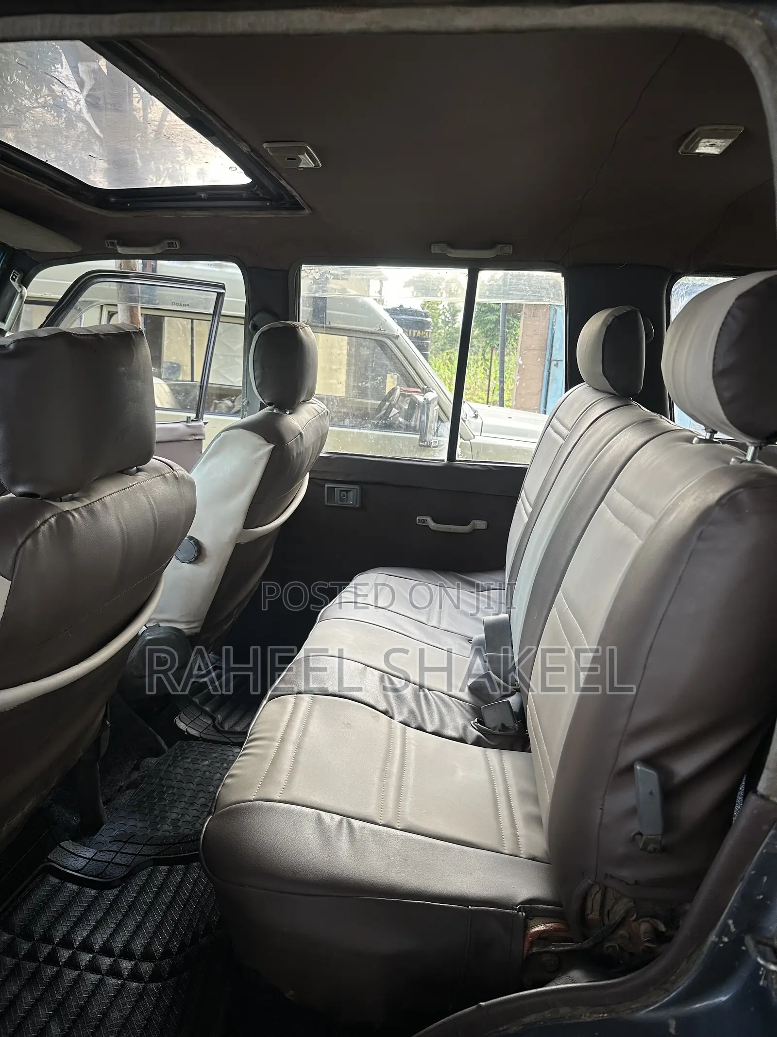 Toyota Land Cruiser 1994 Gray